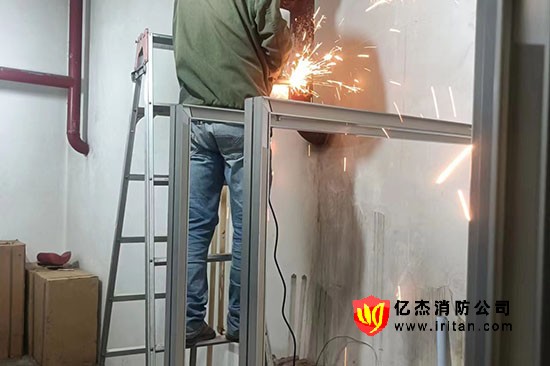 园区工厂部分升级消防设施，消防改造前需要做报备吗？
